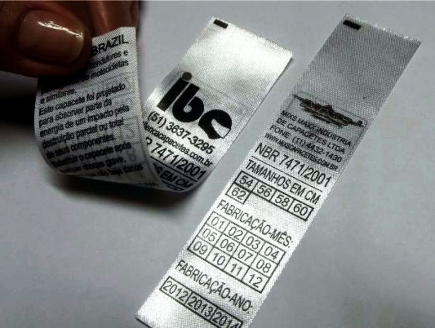 Etiquetas para capacetes de motos, karts, ciclismo etc.