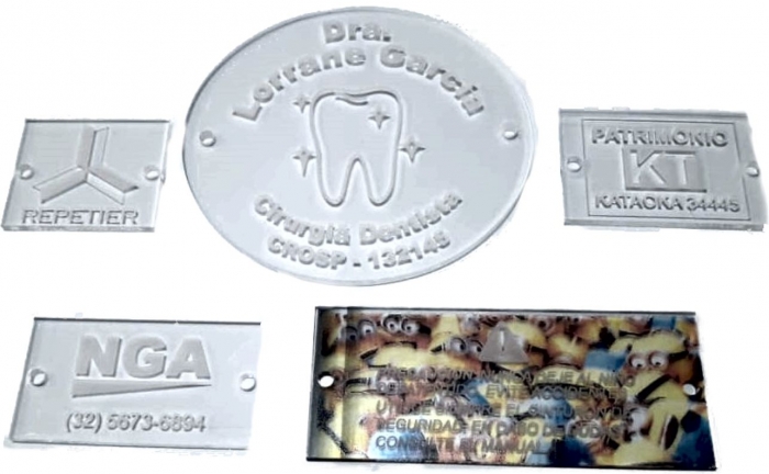 MDF e Acrílico indicado para uso diversos