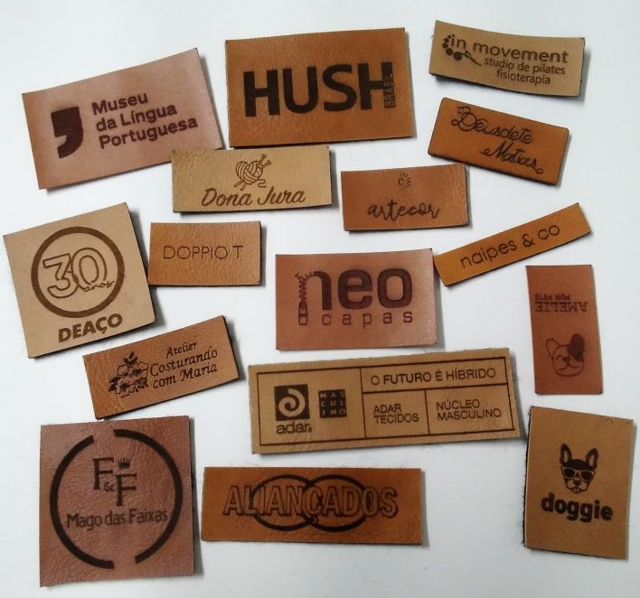 Etiquetas sintéticas indicada para confecções em geral, bolsas, malas, bonés, toucas, necessaire, etc.